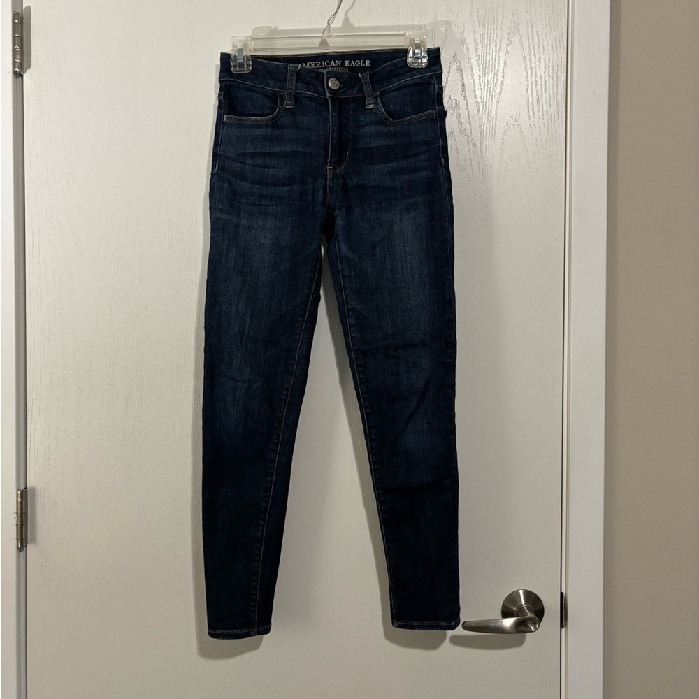 American Eagle Outfitters Women's Dark Blue Hi Rise Jegging